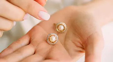 Global eftersp&oslash;rgsel efter vintage-inspirerede smykker stiger blandt millennials